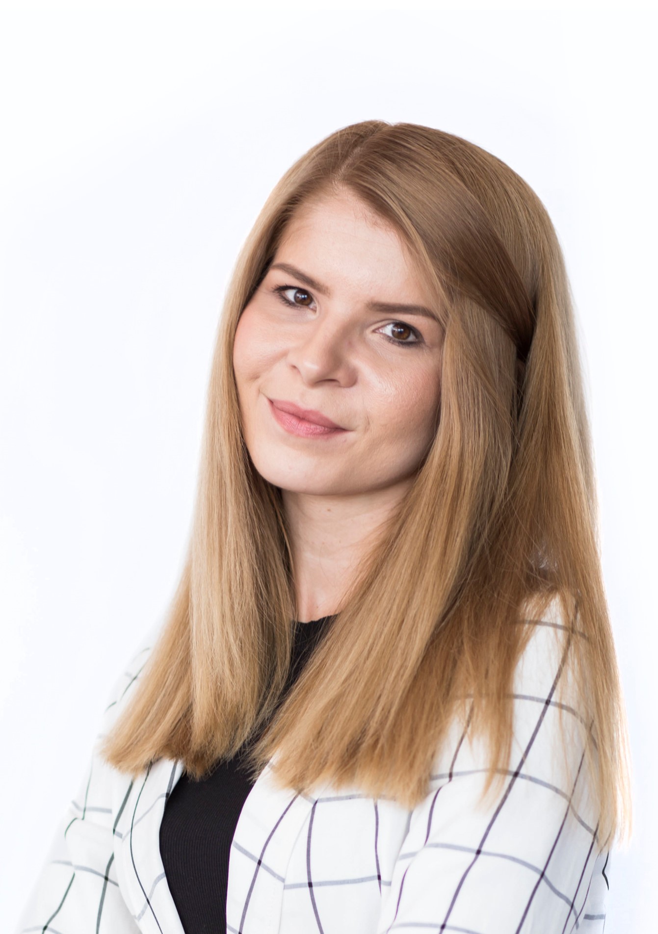 Юлия Назарова