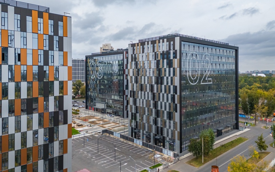 Pioneer полностью реализовал офисы в Ostankino