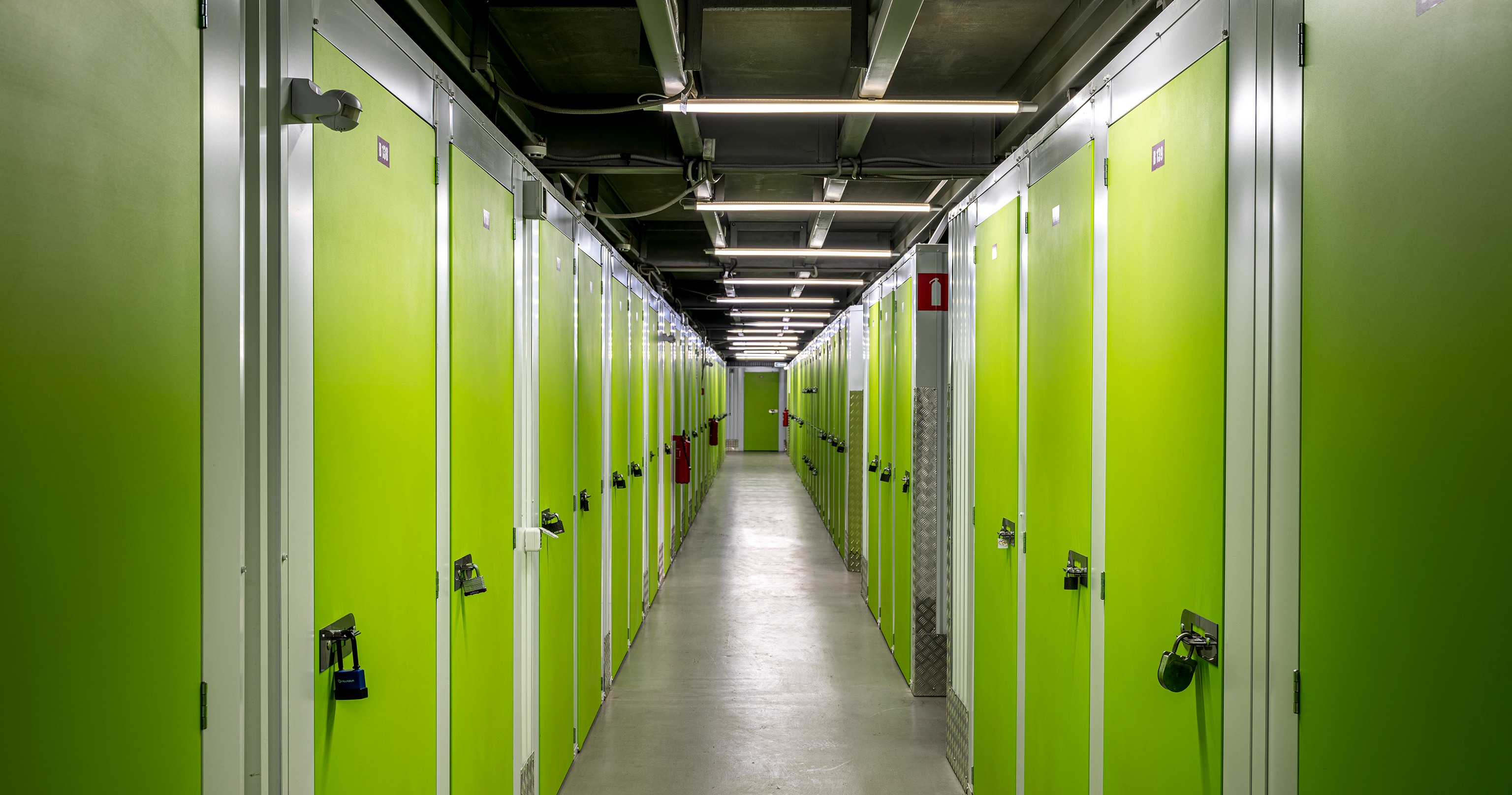 Почему хранение вещей от Safebox набирает популярность среди жителей Москвы и Санкт-Петербурга