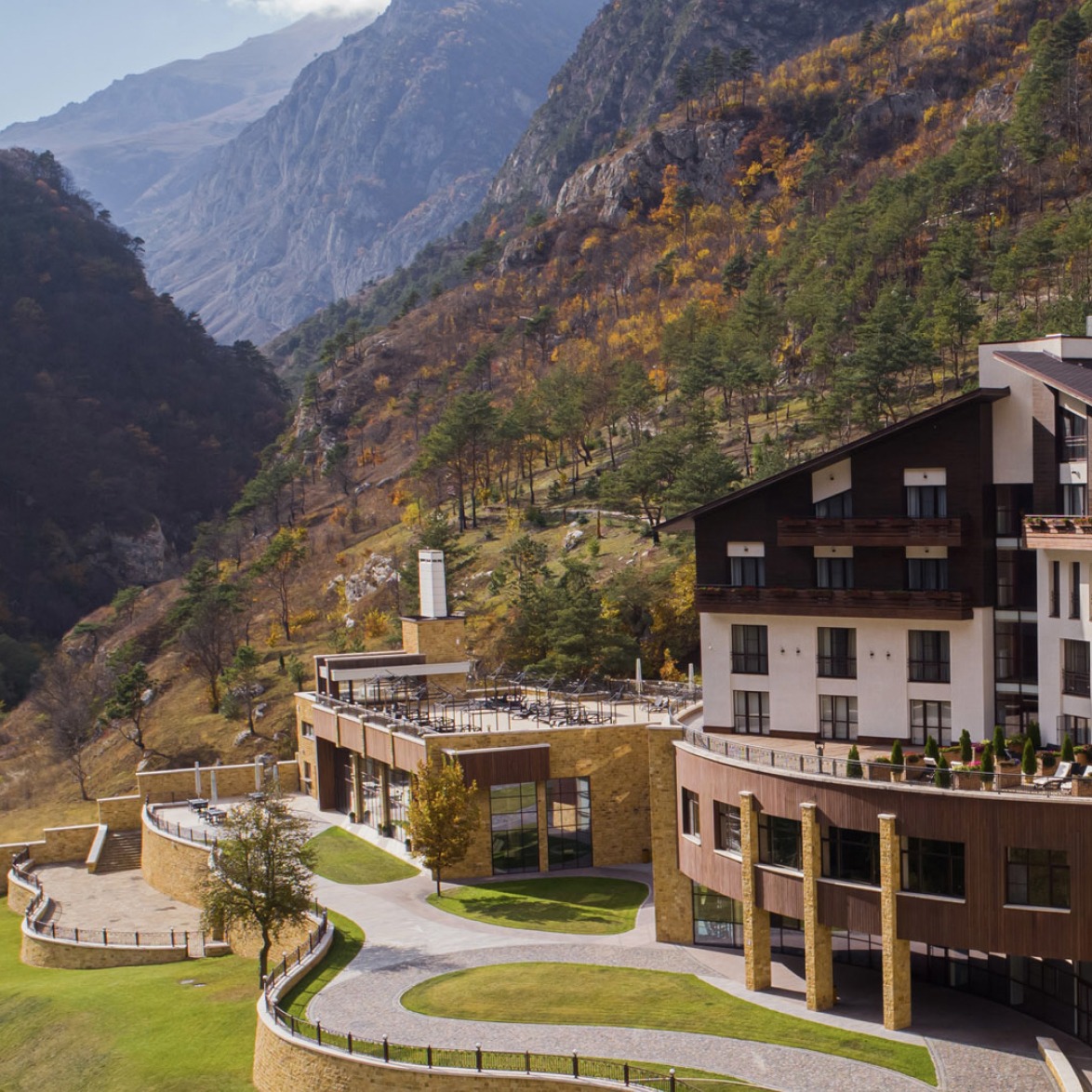 Номерной фонд: рекордный ввод, инвестиции и «якоря» новых кластеров