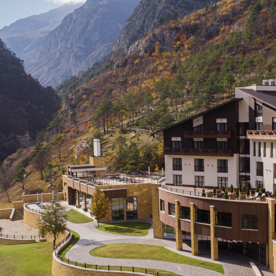 Номерной фонд: рекордный ввод, инвестиции и «якоря» новых кластеров